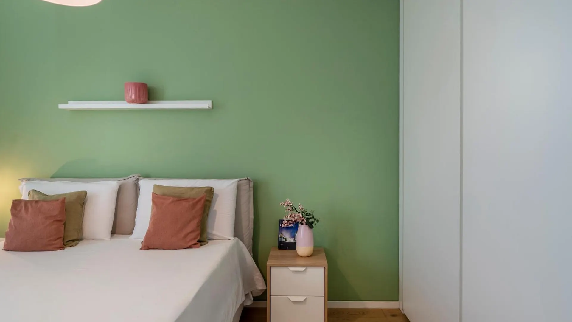 Апартаменты Alma Comfort Suite Battaglia Appartamenti Милан Италия