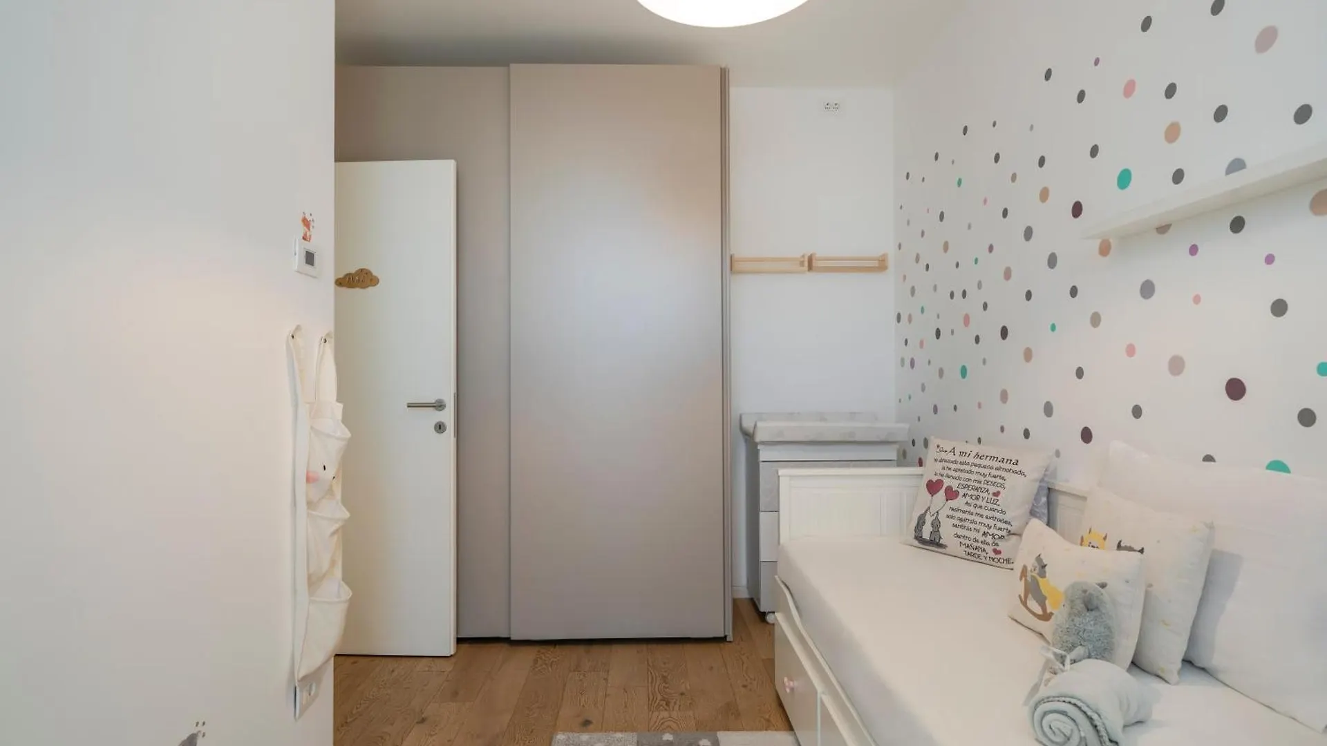 Super Suite Alma With Private Garage Autentica شقة