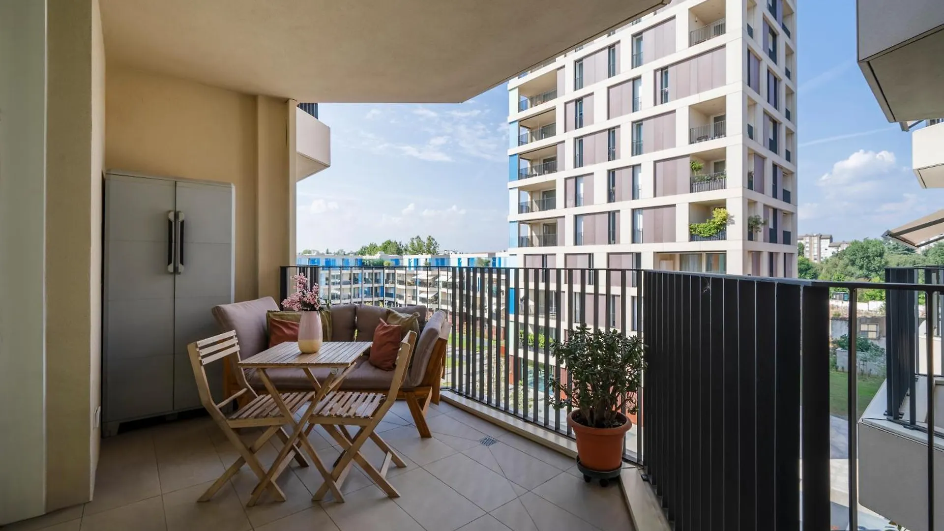 Super Suite Alma With Private Garage Autentica شقة ميلان
